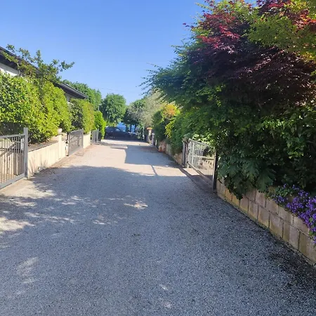 Dimora Di Alda * San Felice del Benaco